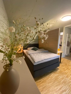 Con4rent Living - Businesszimmer nahe Messe Stuttgart